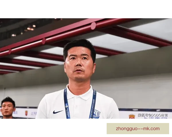 肇俊哲带领沧州奋力拼搏艰难保级展现顽强斗志